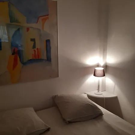 Apartment Rue Des Bauches Paris